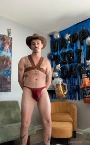 In case you were wondering yeah my birthday was last week i turned 25 part 1