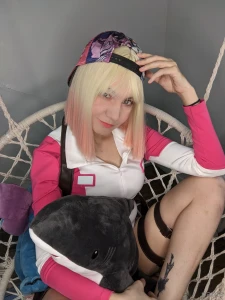 Gwen throwback because she rocks