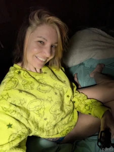 Long week and weekend this girl is ready to snooze