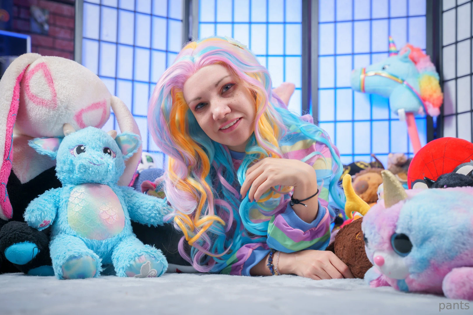 Who wants to buy me another stuffie this whole set up for free on 