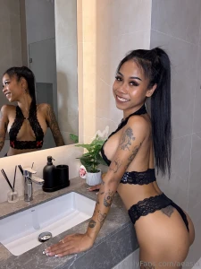 The outfit understood the assignment