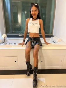 Feeling cute might ruin your daydreams later