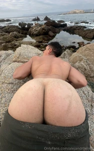 Un nalgaso fuerte si