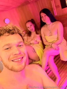 Sauna tag mit janagold und onlyellielosch