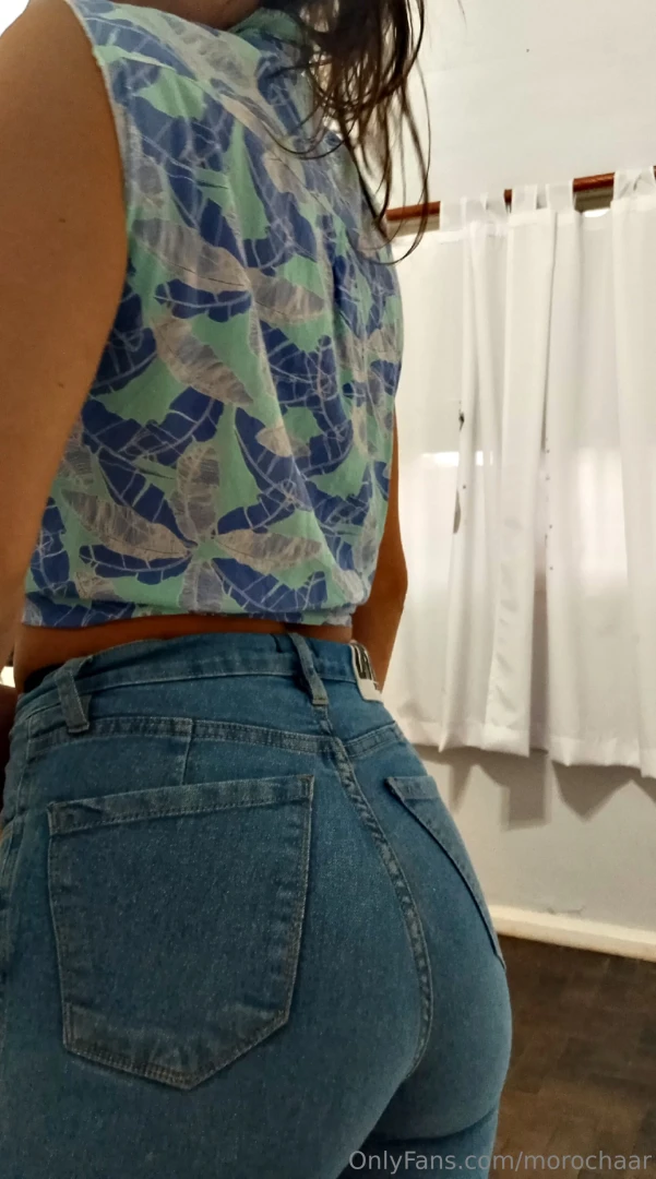 Do you like how my jeans look 