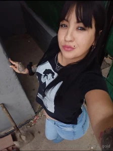 Hi love i m online for u i have prizes and fantasies morolittlebaby