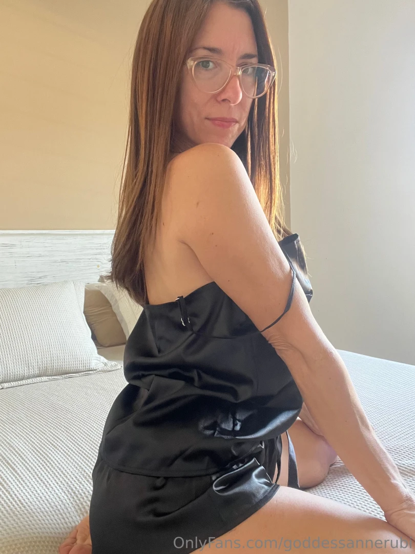 Spoil me stay useful 