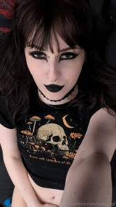 I m in bed where are you part 1