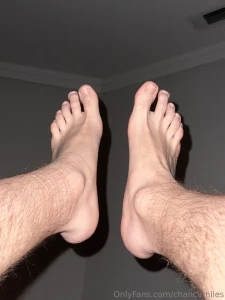Where my feet lovers at i want you guys to see more of me personally i