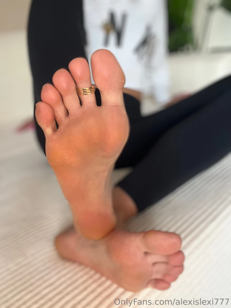 You don t deserve me but your money might 