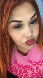 Solo contesta con un emoji lo que te hace sentir esta foto just reply