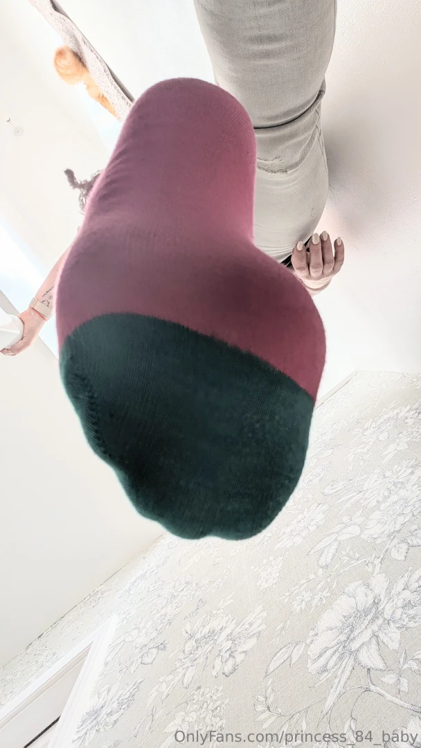 Don t make me angry or you will be squished giantess soles trainers part 1 