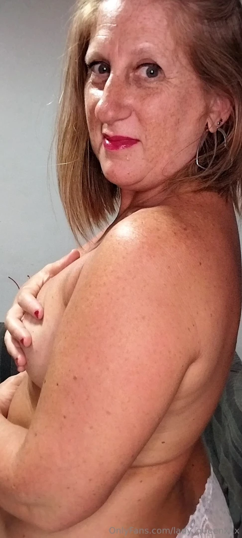 Natural breasts love 