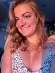 So wundersch n wenn die sonne hier aufgeht leider wache ich immer noch