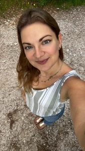 Ich habe noch so viele geheimnisse die du entdecken musst willst du