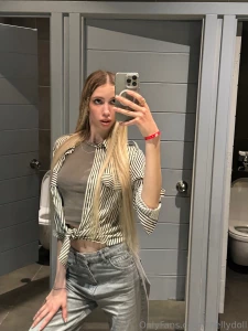 Had a cozy evening with my girls we gossiped a little well of course