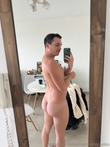 Mirror selfie part 134