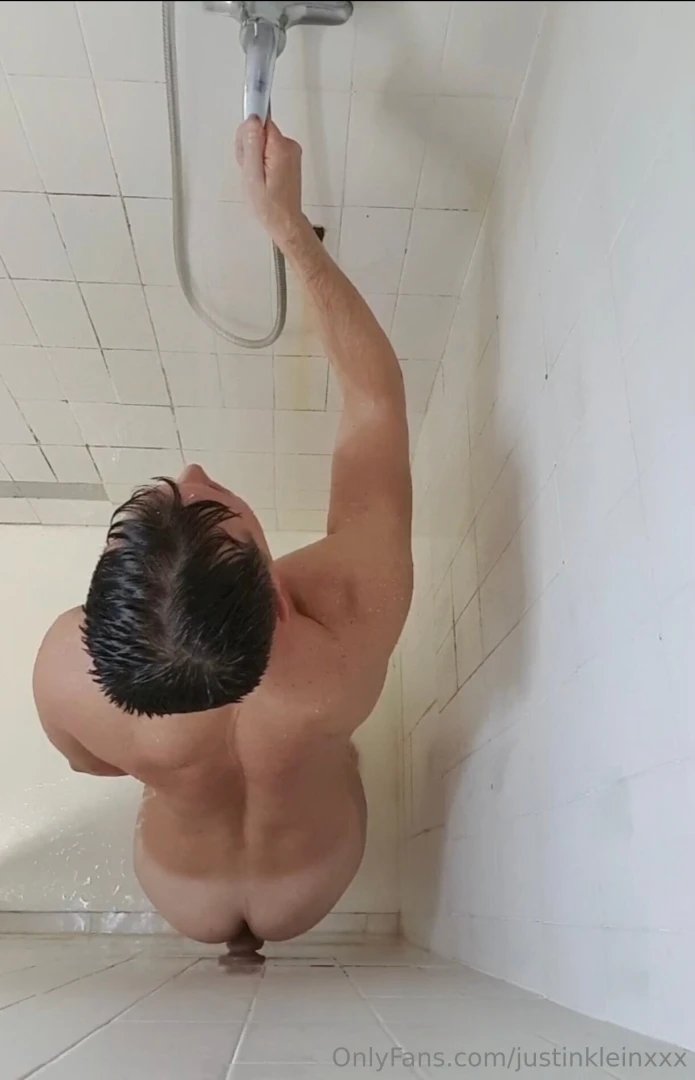 Playing in work shower would you come in with me long video https part 1 