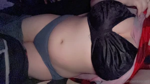 Late night cleavage and tummy yes
