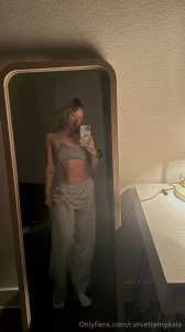 When the mirror loves what it sees