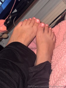 My toes look so good