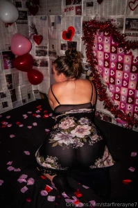 Happy valentines day my luvs come spend it with me on my paid page part 1