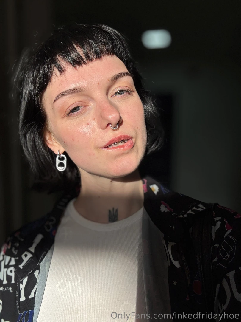 The light catches me - and i catch myself a little boldness a little 