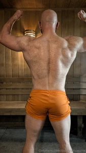 Here s from the sauna today the light was killer next time i wanna try part 2