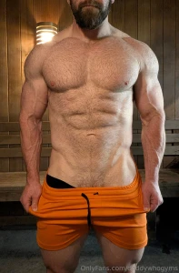 Here s from the sauna today the light was killer next time i wanna try part 3