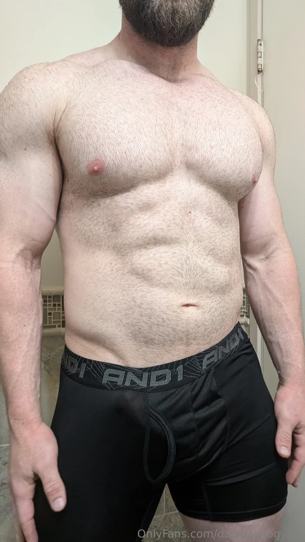 This what i workout in if i m in the locker room changing and you see part 3 