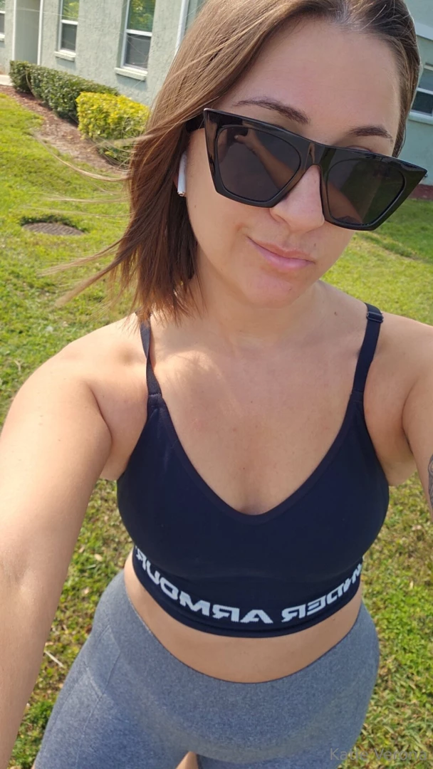 Hello wednesday - time to work out 