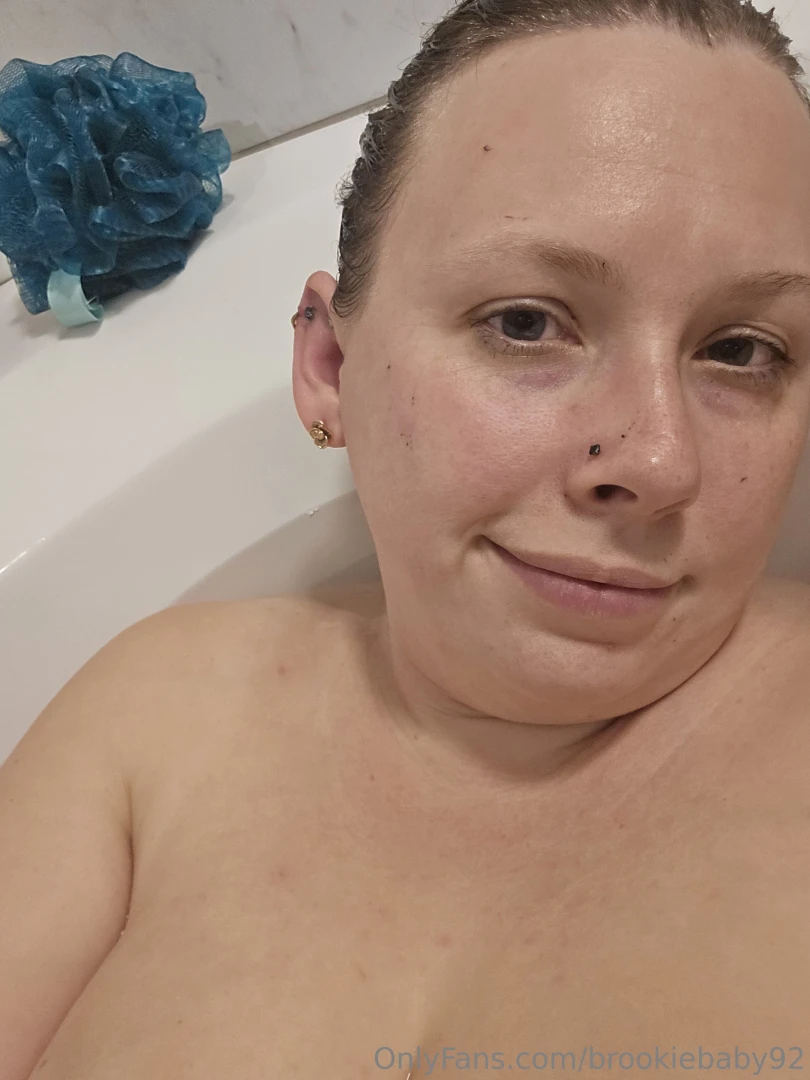 Just went live in my bath watch it and let me know if i should go live 