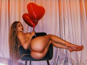 Daddy let me feel you