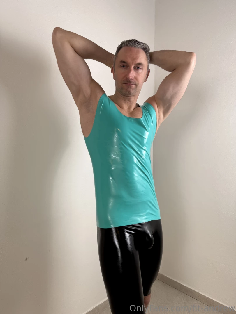 My new model for latex party 