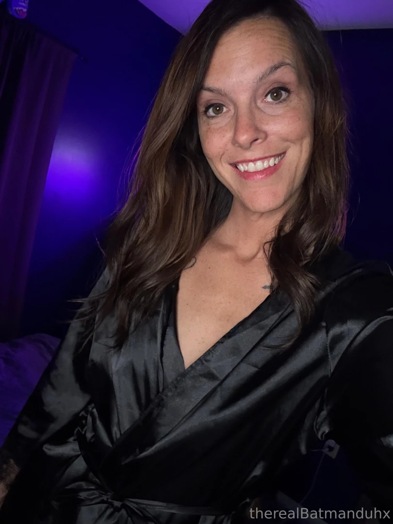 Sexy little photshoot after my live tonight feel free to show some 