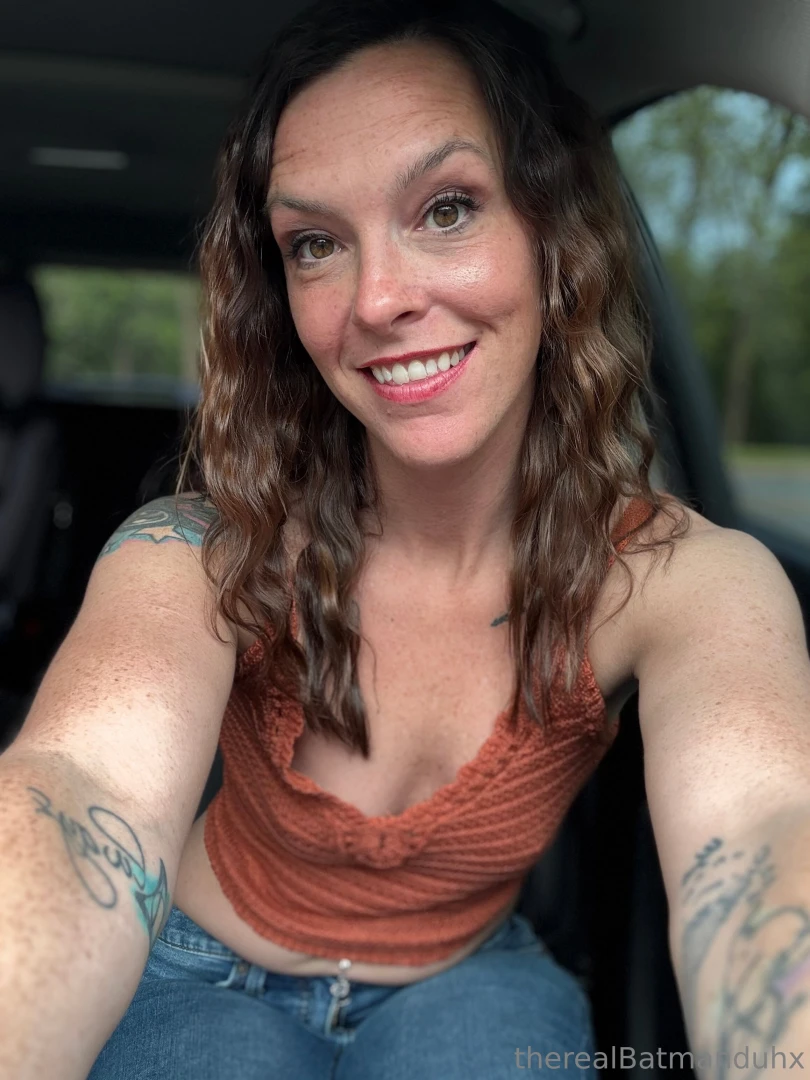 On my way to a new gloryhole i am so excited 