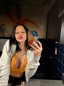 Message me if you want the rest of these pictures and the video hehe