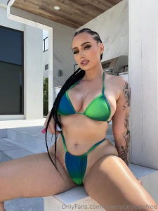 Warning you might stare too long