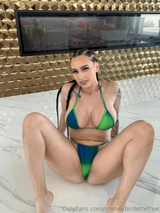 I m the reason your zipper s tight