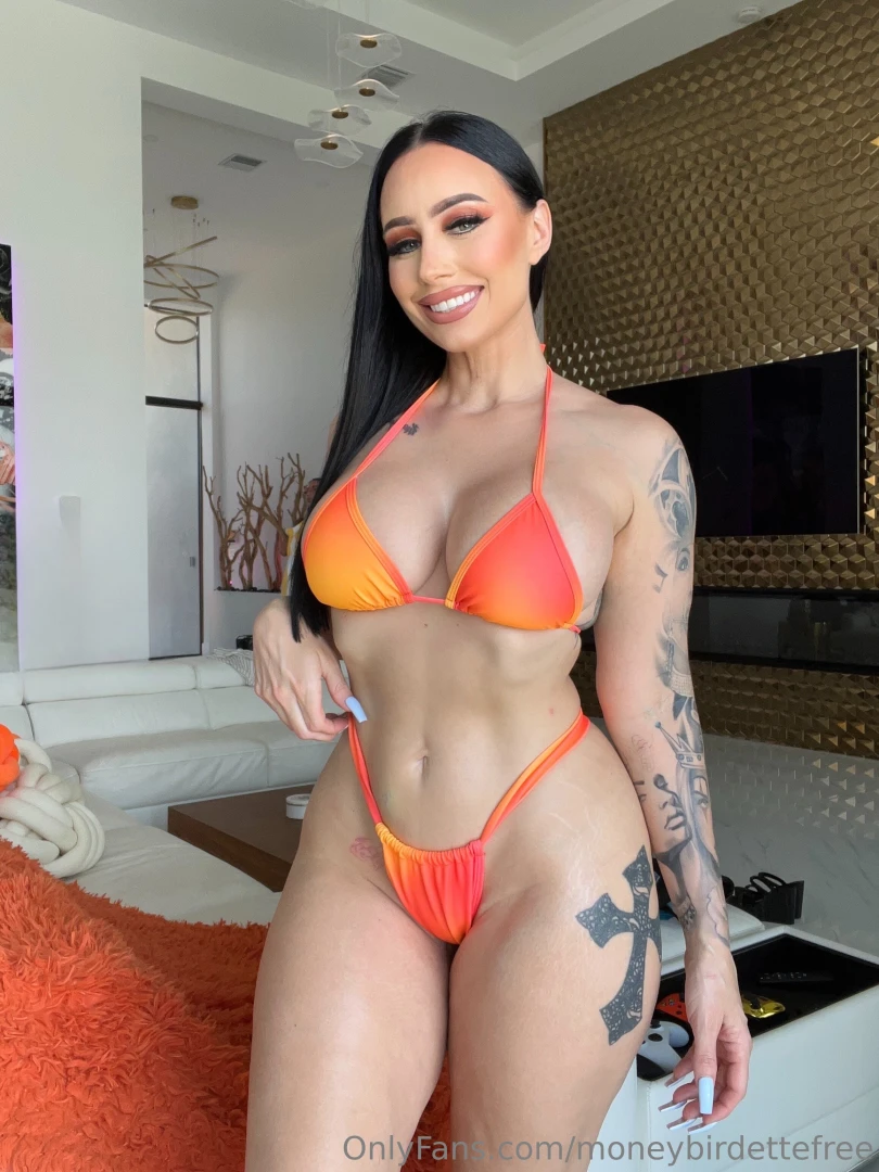 I gave just enough so you d lose the rest in your head 