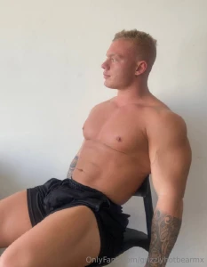 - fedeking is opening the door to his real raw world hardcore workouts part 15