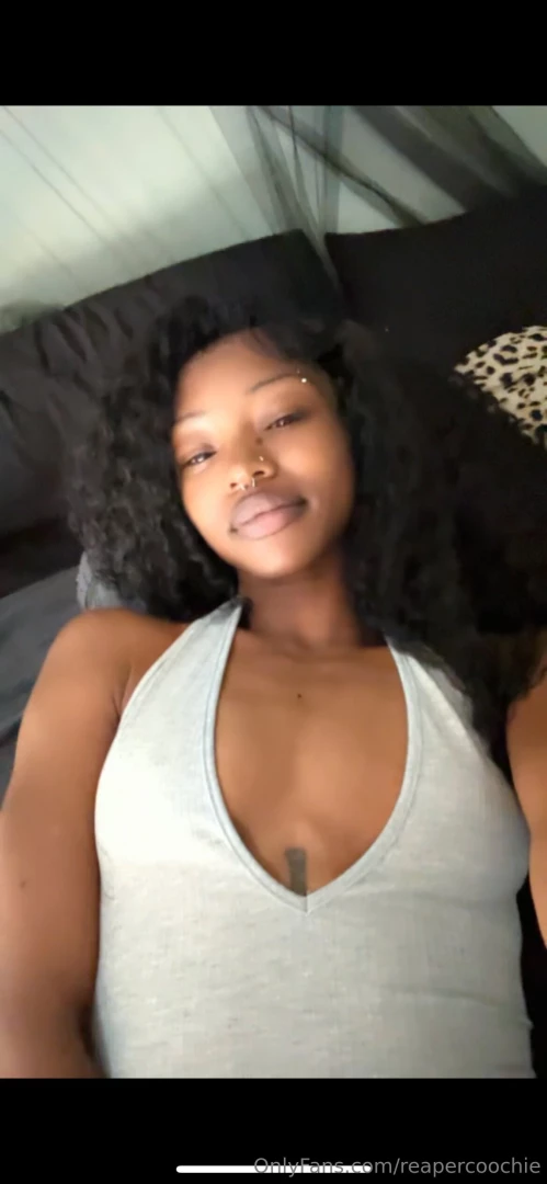 Don t forget my throne wishlist babies i ve been really nice i ll go part 1 