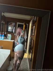 Just sent you something i know is one of your favorite things ever