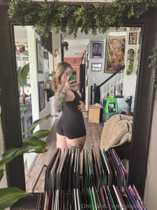 Go check your messages if you re alone rn