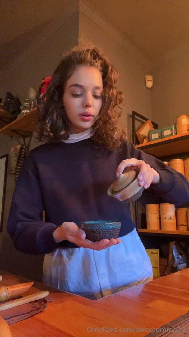 Hello today at work i had a day of tasting new teas i adore my job how 