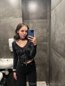 Today i m a barista imagine i m at the coffee machine in a short apron