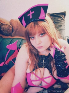 Happy holidays from ur favorite succubus part 1