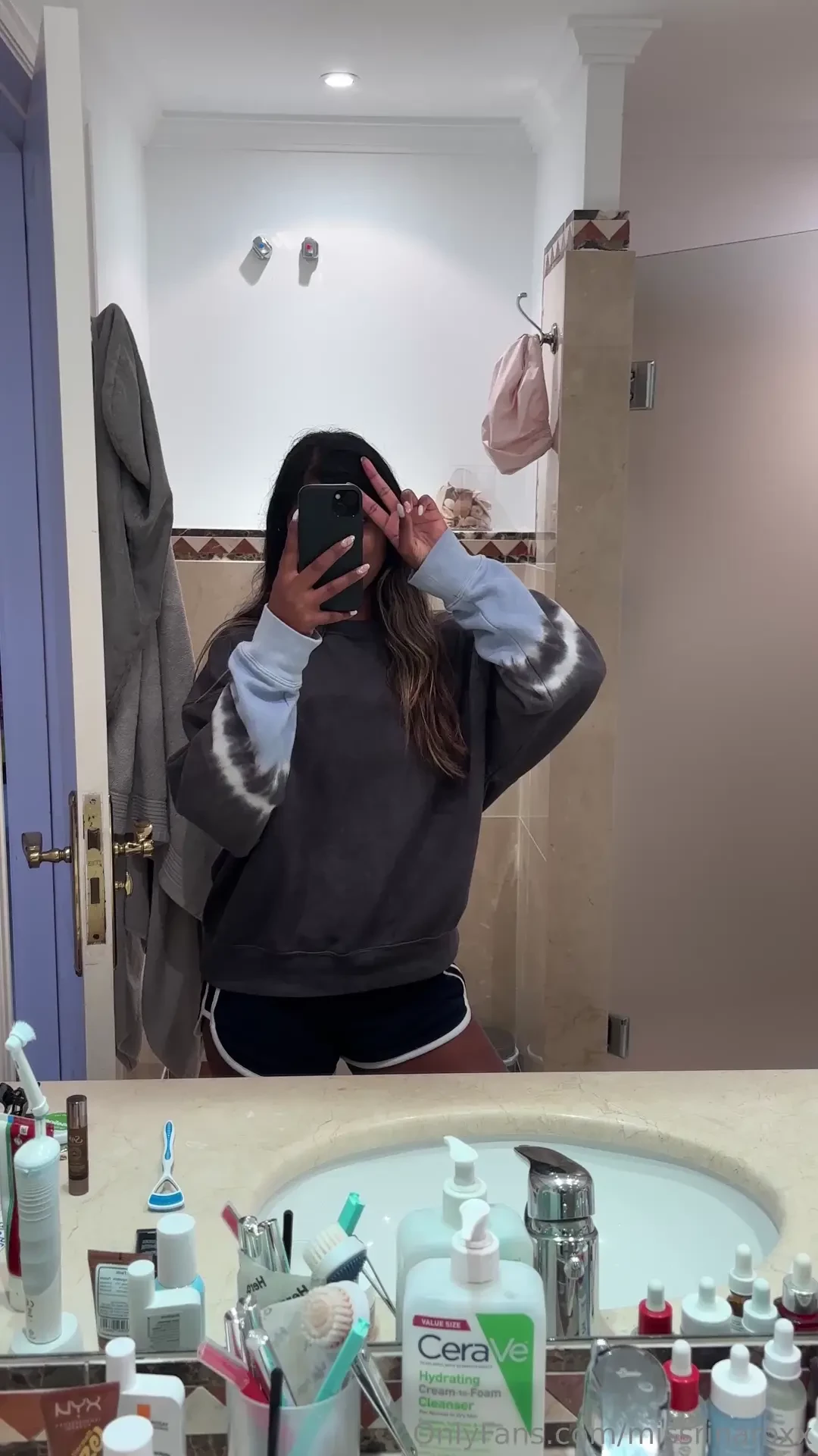 Do i look a mess when heading to the gym 