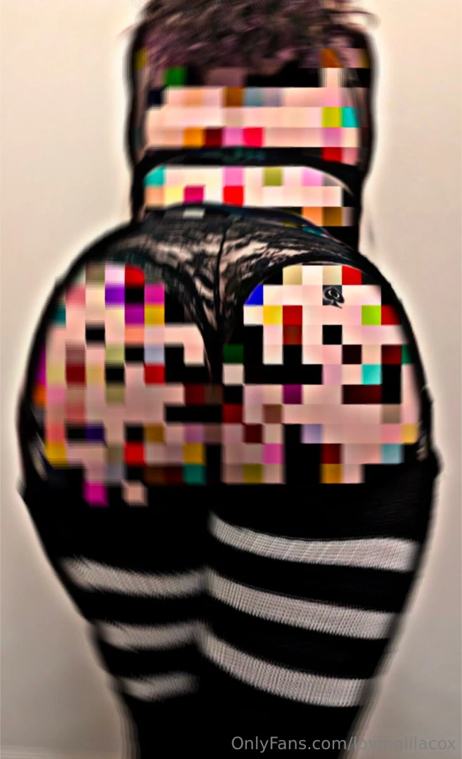 One of these eenie meanie teeny tiny little pixels is not like the 