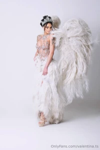 I designed this look to make your heartbeat skip mission accomplished